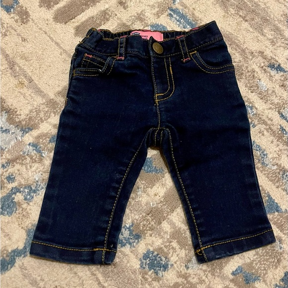🧸 Infants Old Navy Jeans 🧸 - Picture 1 of 2